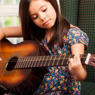 Cours de guitare pour enfants